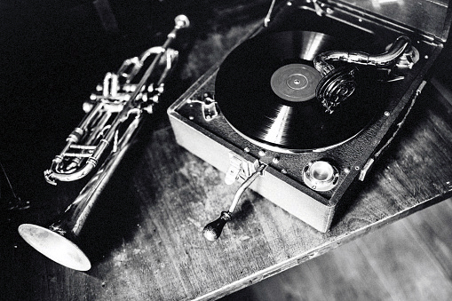 Read more about the article Monday Night Jazz Jam Session