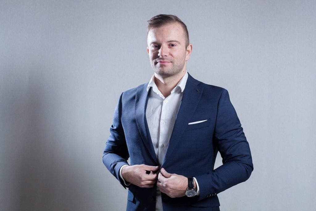 Read more about the article Predavanje: Ratko Martinović – Zabranjene biljke i supstancije, od datura do dizajnerskih molekula