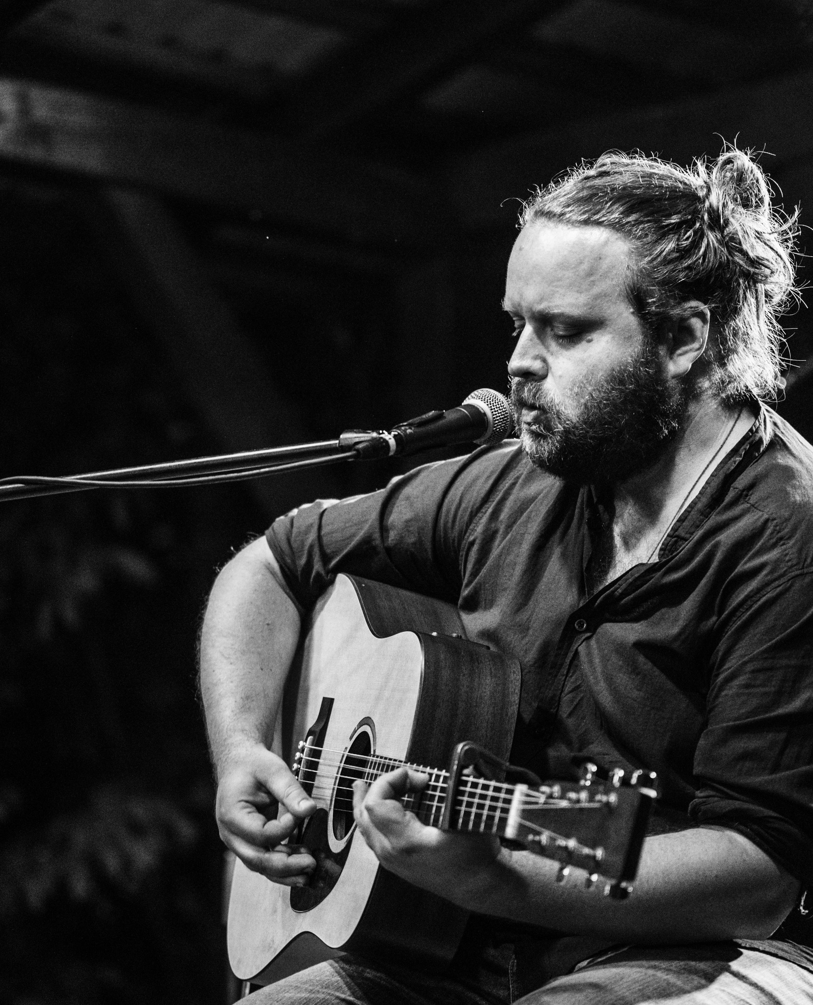 Read more about the article Ivan Škrabe – Live at KCM