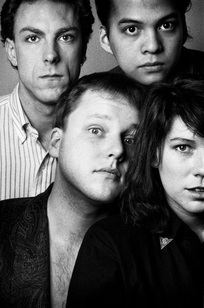 Read more about the article Godišnjica objavljivanja debi-albuma Surfer Rosa rock-sastava Pixies