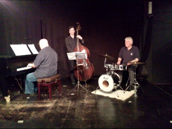 Read more about the article Otkazano: Three Colours of Jazz