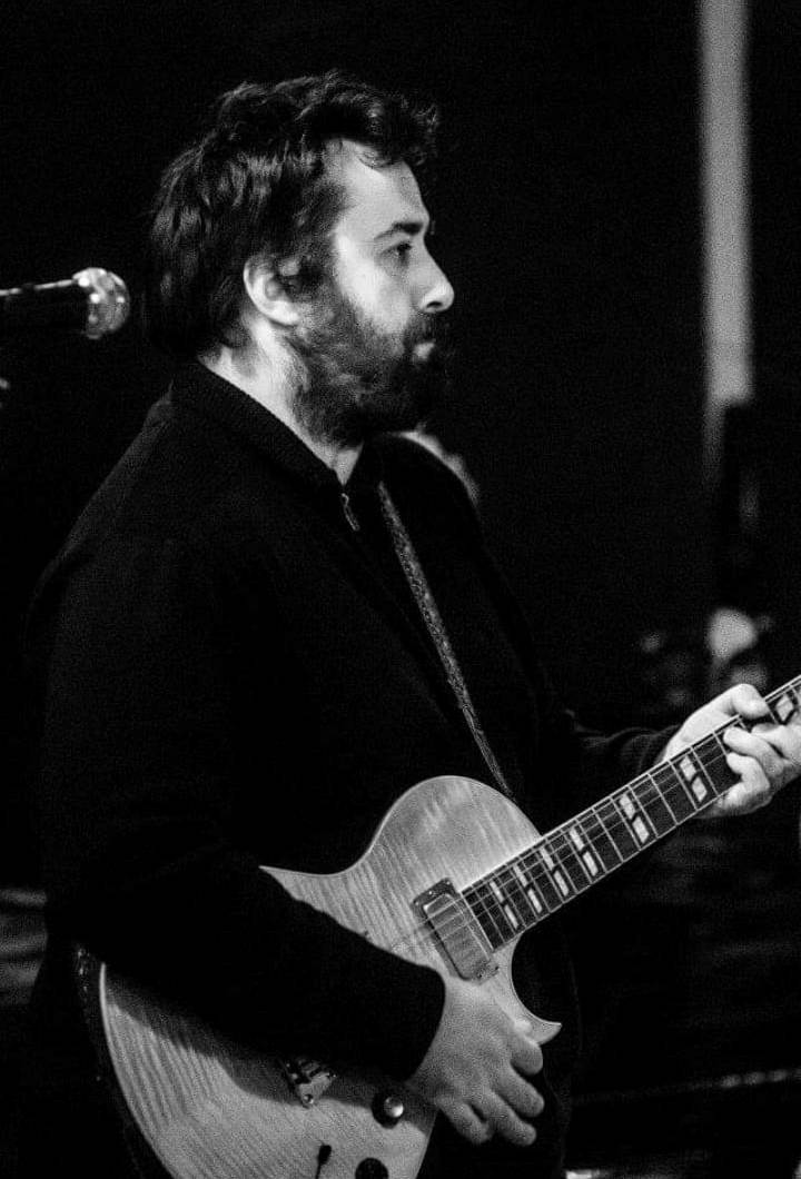 Read more about the article Robert Vnuk: Acoustic night