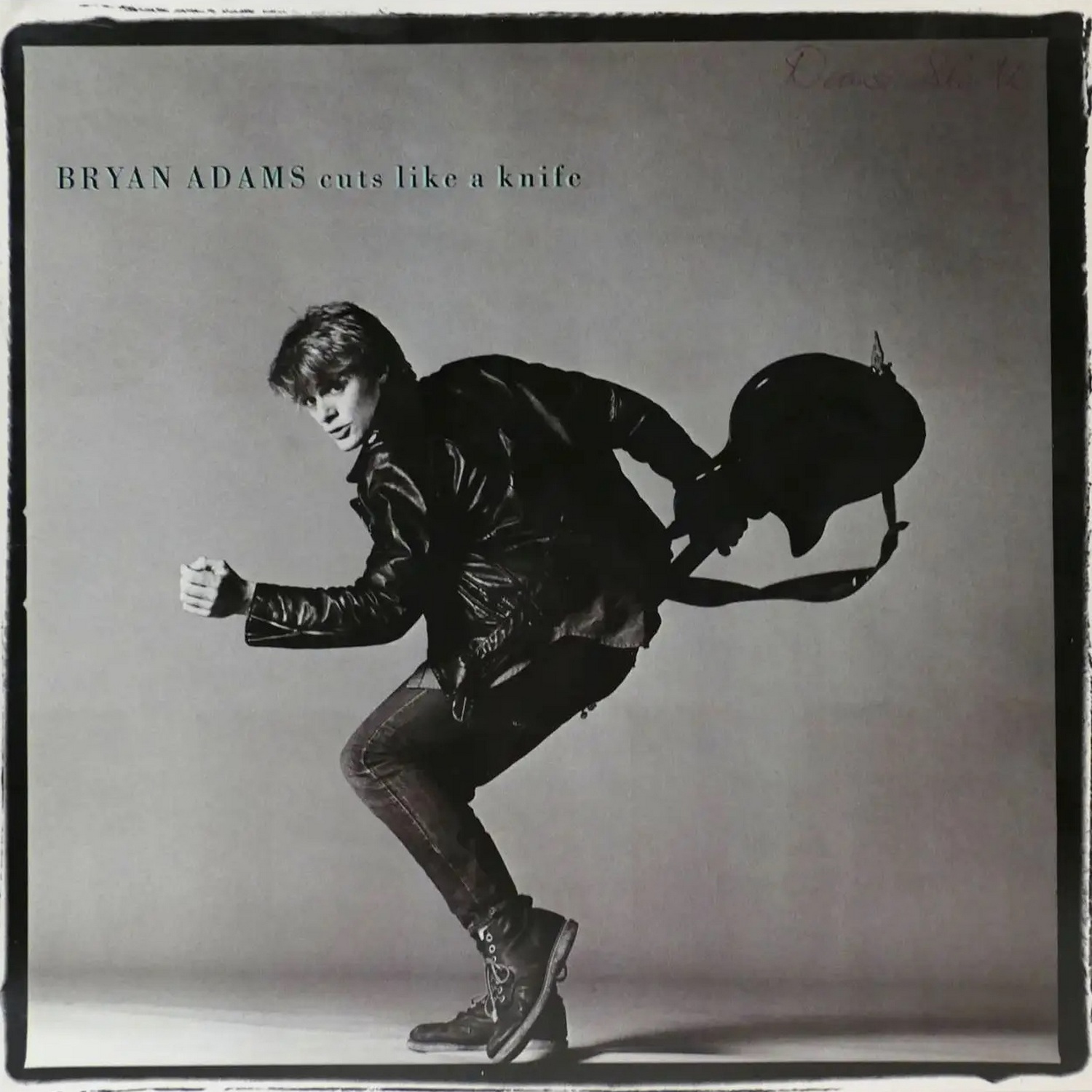 Read more about the article Godišnjica objavljivanja albuma Cuts Like a Knife pjevača Bryana Adamsa